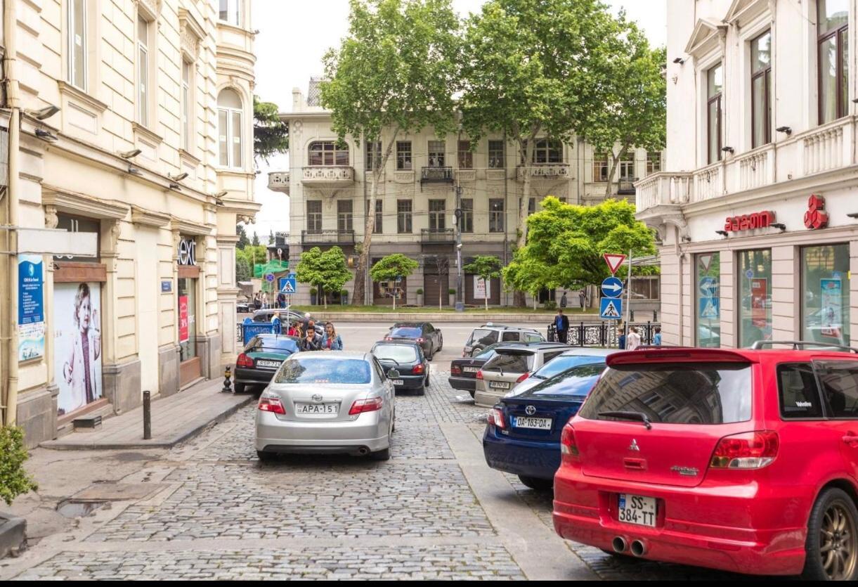 Hey Georgia Hotel Tbilisi Exterior foto